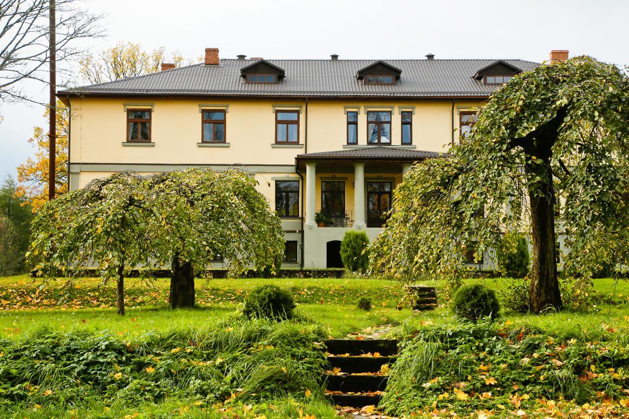 Hotel Grasu Pils Cesvaine Екстериор снимка