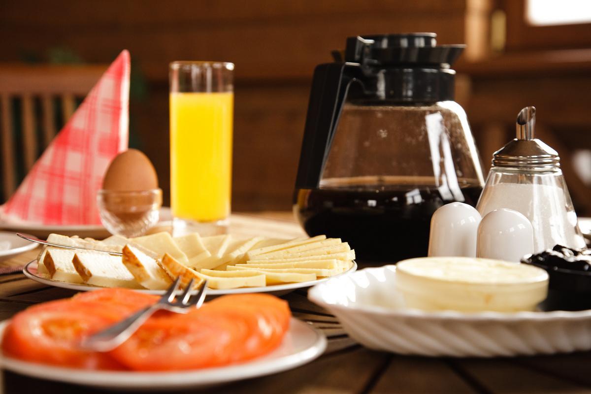 Hotel Grasu Pils Cesvaine Екстериор снимка