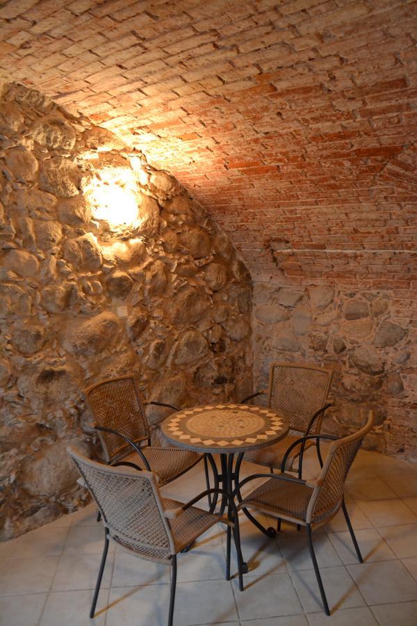 Hotel Grasu Pils Cesvaine Екстериор снимка